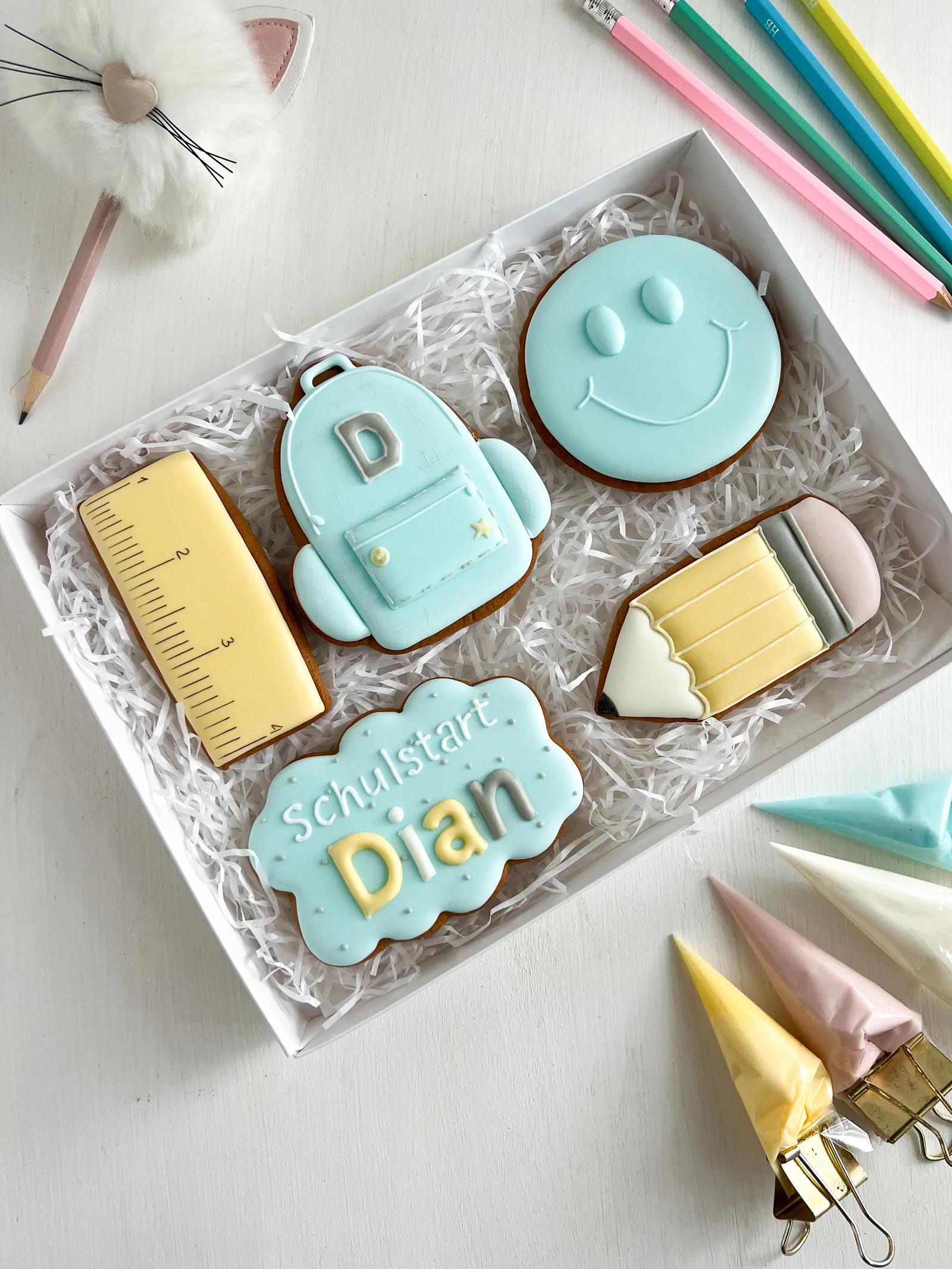 Cookies-Set: Schulhelfer zum Schulstart