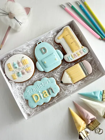 Cookies-Set: Fröhliche Schulhelfer